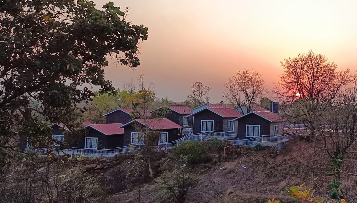 Eprashala Cottages and Tents